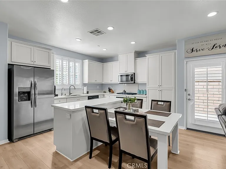 16064 Symphony Ln — Photo 12