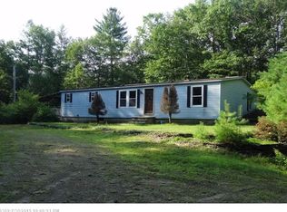 940 Canton Point Rd, Dixfield, ME 04224