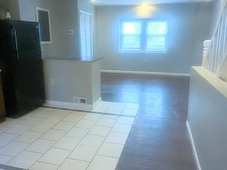4108 Cambridge St #2 — Photo 2