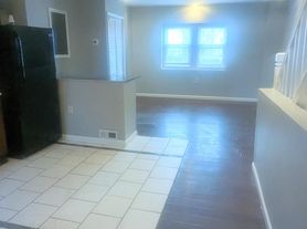 4108 Cambridge St, Philadelphia, PA