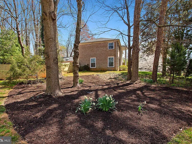 701 Ridge Dr — Photo 59