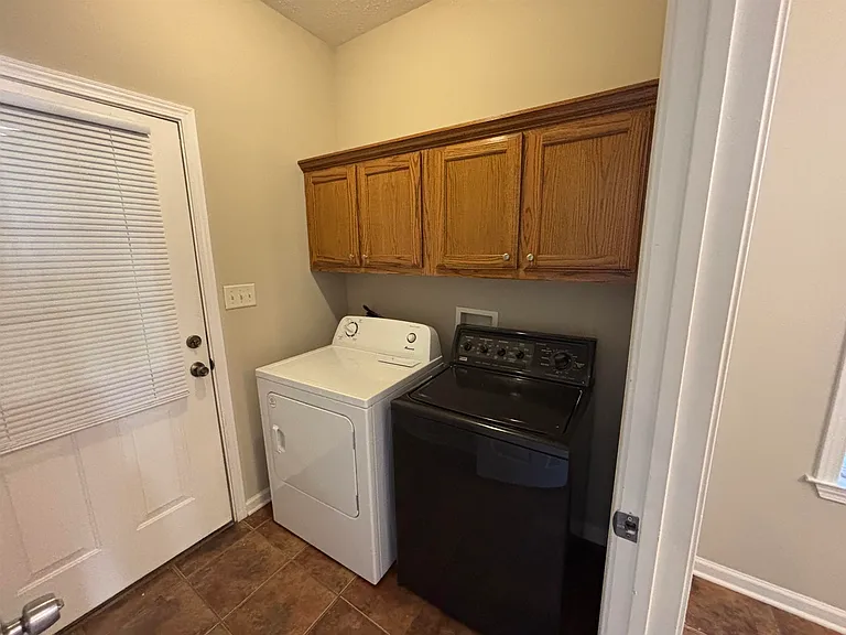 152 Brighton Village Loop — Photo 8