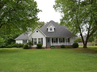 291 Ramblewood Dr, Jackson, TN 38305