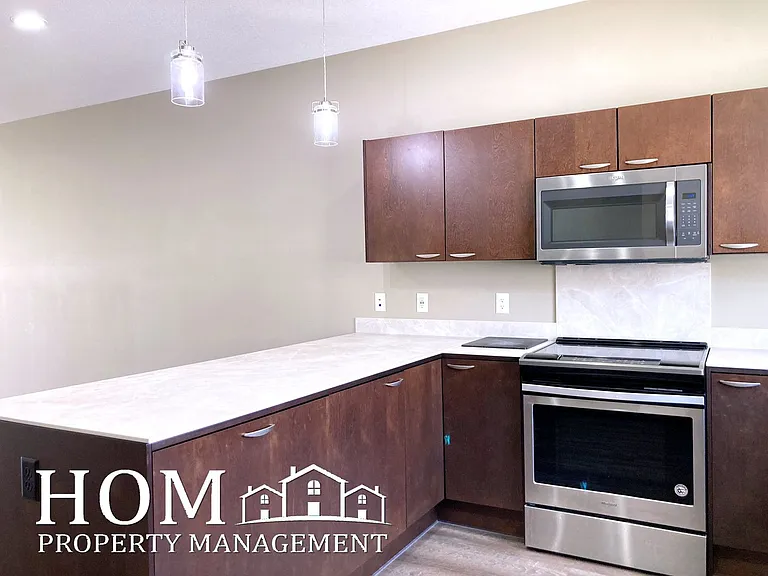3021 Bluestem Trl — Photo 7