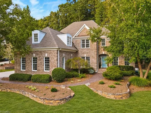 8238 Ipswich Ct, Summerfield, NC 27358