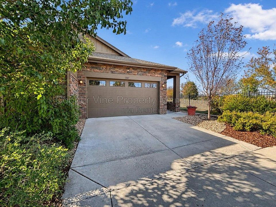 1st image of 1307 Lander Ln
