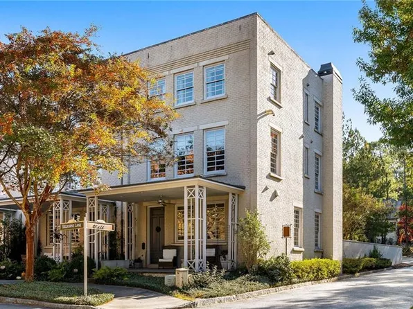 9130 Selborne Ln, Chattahoochee Hills, GA 30268