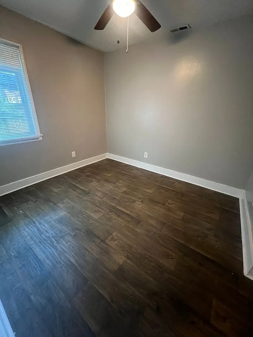 3604 Jonquil St — Photo 4
