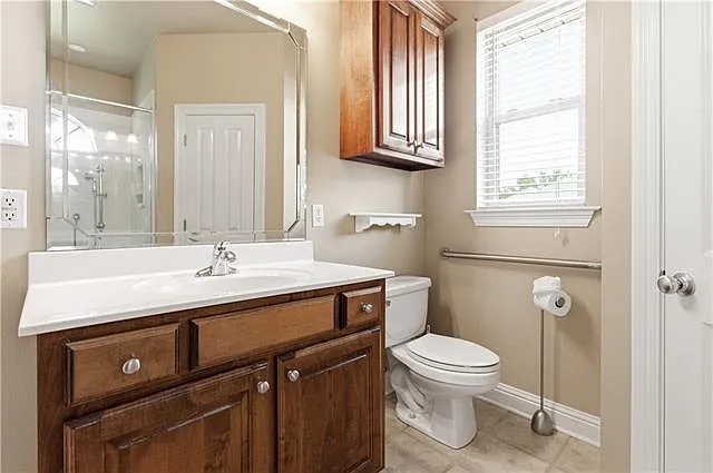 711 Lionel Ct — Photo 22