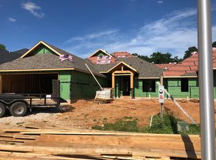 4402 S Vining Ave, Springfield, MO 65804