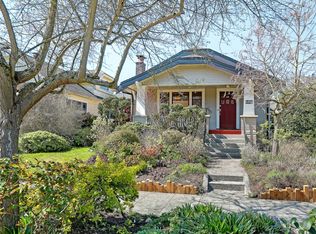 5423 Kensington Pl N, Seattle, WA 98103
