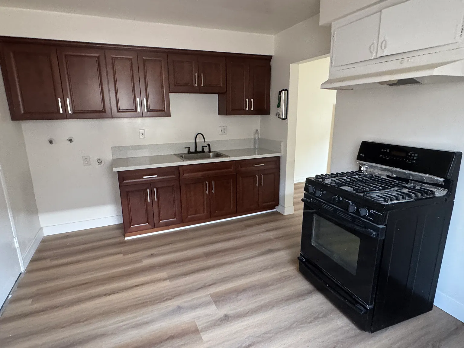 3112 1/2 Willard Ave — Photo 3