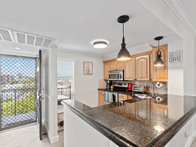 2871 N Ocean Blvd #M538 — Photo 11