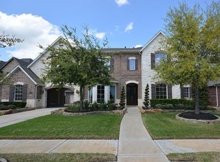 21606 W Gold Buttercup Ct, Cypress, TX 77433