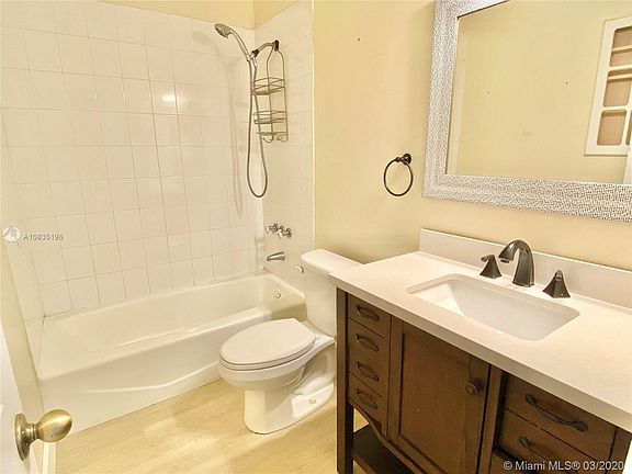 5th image of 13908 Kendale Lakes Dr #13908