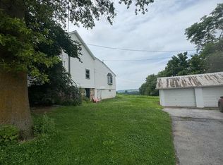3138 Orville Ln, Manheim, PA 17545