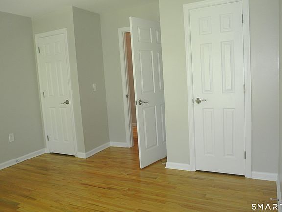 5th image of 670 Boston Post Rd APT 12