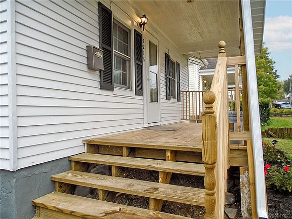 3rd image of 2216 Brookline Ave