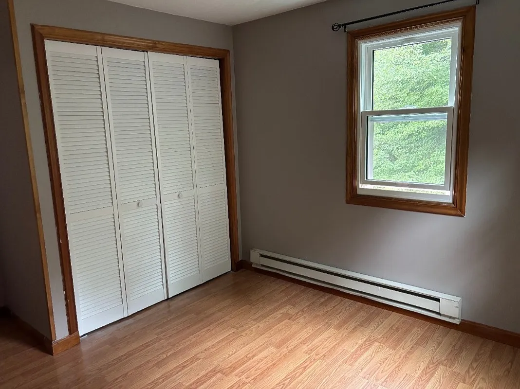 22 Tainter Hill Rd — Photo 3