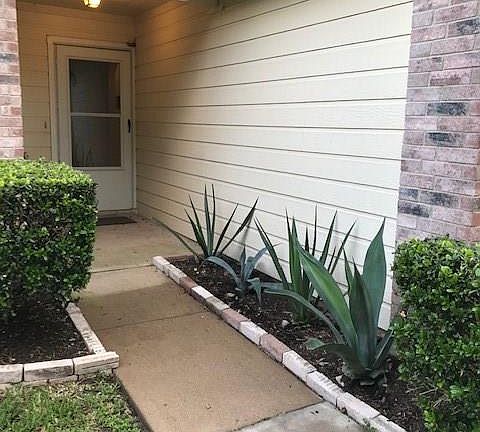 5th image of 11617 Railton Dr