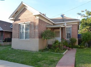 234 W King Ave, Tulare, CA 93274