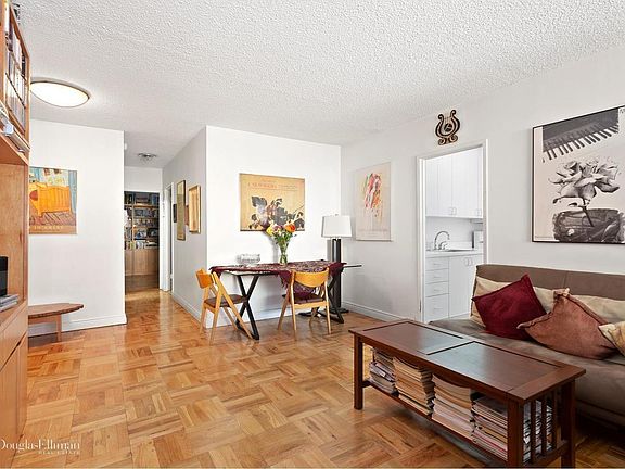 2nd image of 1659 2nd Ave #2F