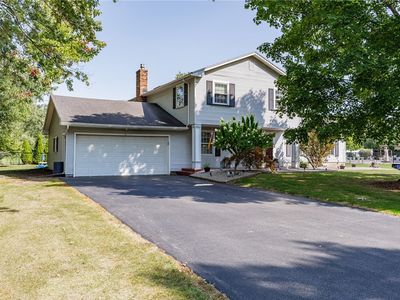 10 Kathy Dr, Pittsford, NY, 14534