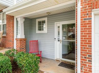 16655 Commons Creek Dr, Charlotte, NC 28277
