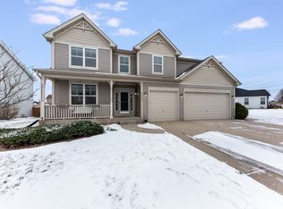 802 Willow Ln, Shorewood, IL 60404
