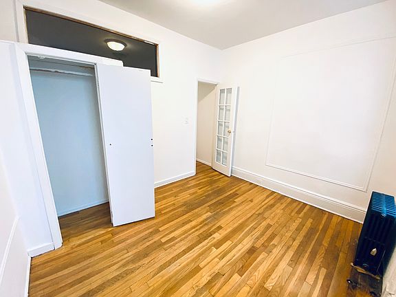 3rd image of 11 Jones St #12A