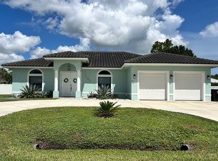 2282 SE Abcor Rd, Port Saint Lucie, FL 34952