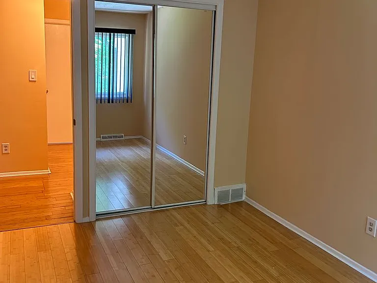 4456 Donna Dr — Photo 24