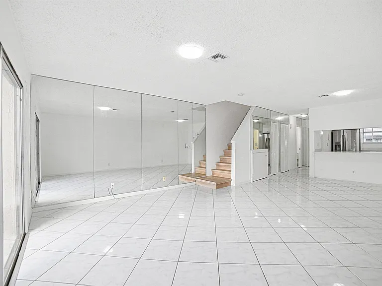 8207 Fairway Rd — Photo 13