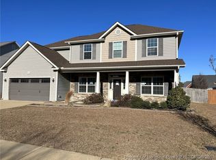 378 Wedgefield Dr, Raeford, NC 28376