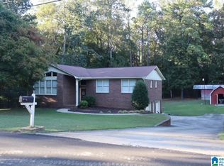 1331 McConnell Ln, Mount Olive, AL 35117