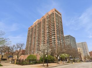 4170 N Marine Dr APT 18D, Chicago, IL 60613