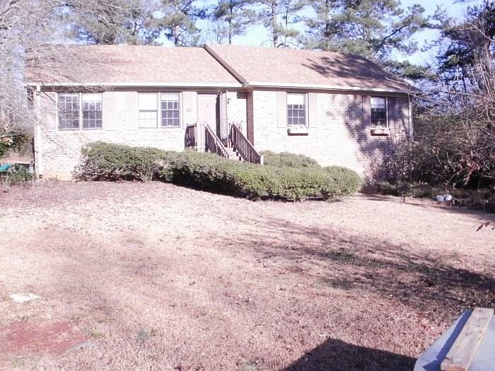 Woodberry Court