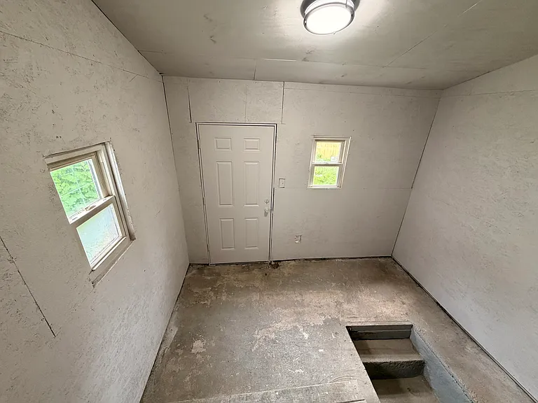 3245 Elm St — Photo 12