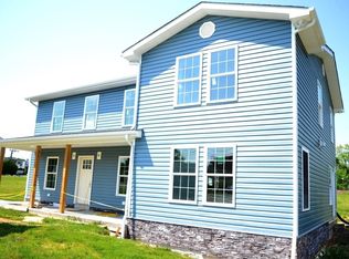 324 E Buck Ave, Rural Retreat, VA 24368