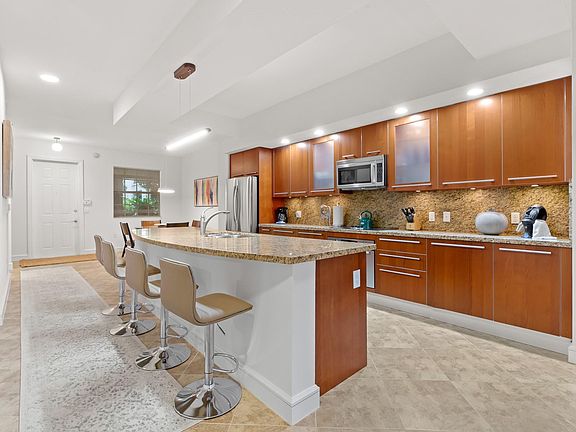 5th image of 4445 El Mar Drive #2211
