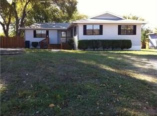 1307 Newton St, Bastrop, TX 78602