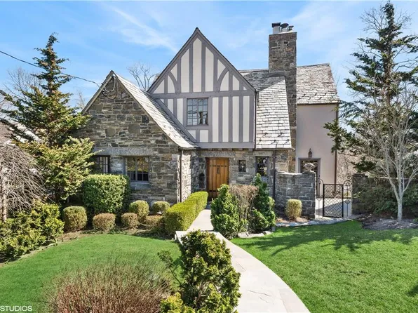 60 Prescott Avenue, Bronxville, NY 10708