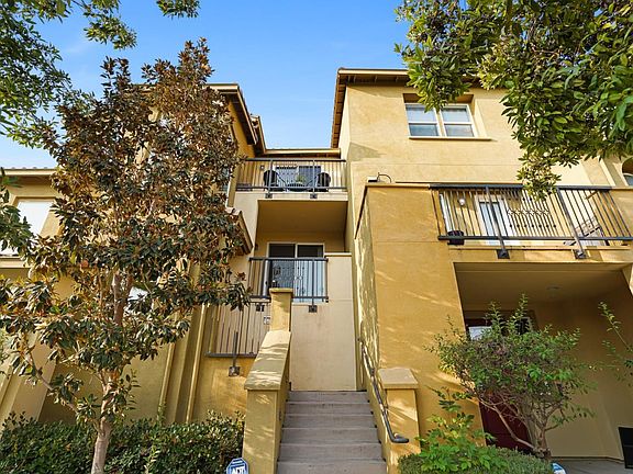 2nd image of 939 Indian Wells Ave