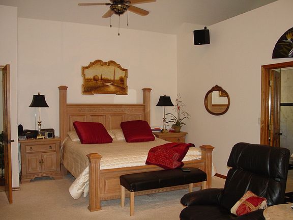 master Bedroom w/elevator access