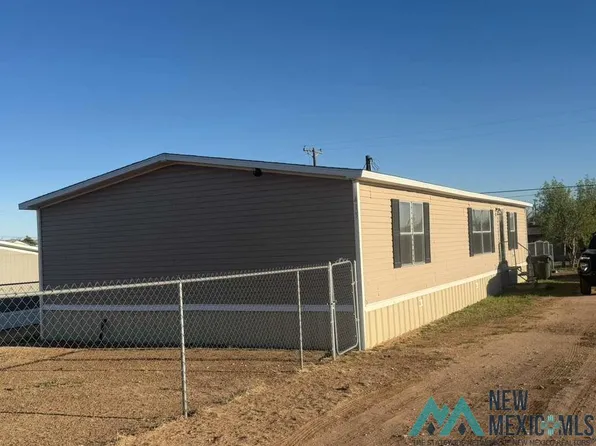 415 Tampico St, Carlsbad, NM 88220