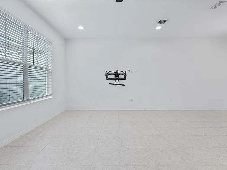 8149 Mosaic Ln — Photo 23