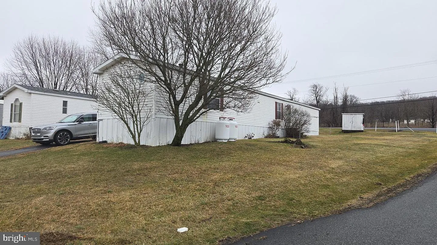4 Walnut Ct photo 1