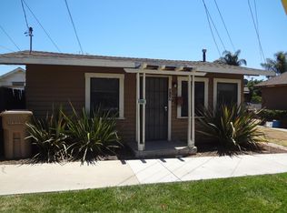 319 N 10th St, Santa Paula, CA 93060
