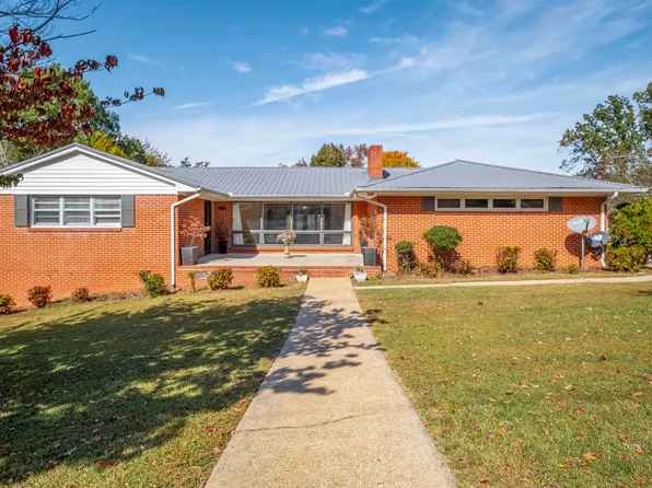 202 11th St NE, Jacksonville, AL 36265