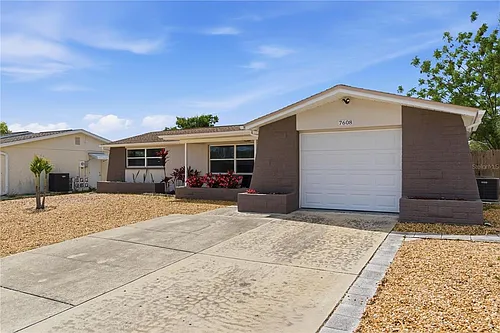 7608 Sue Ellen Dr Photo 1